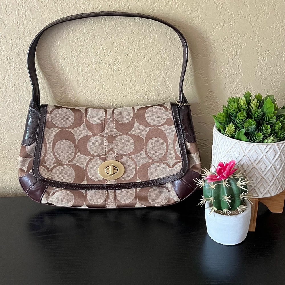 Coach Tote hand bag